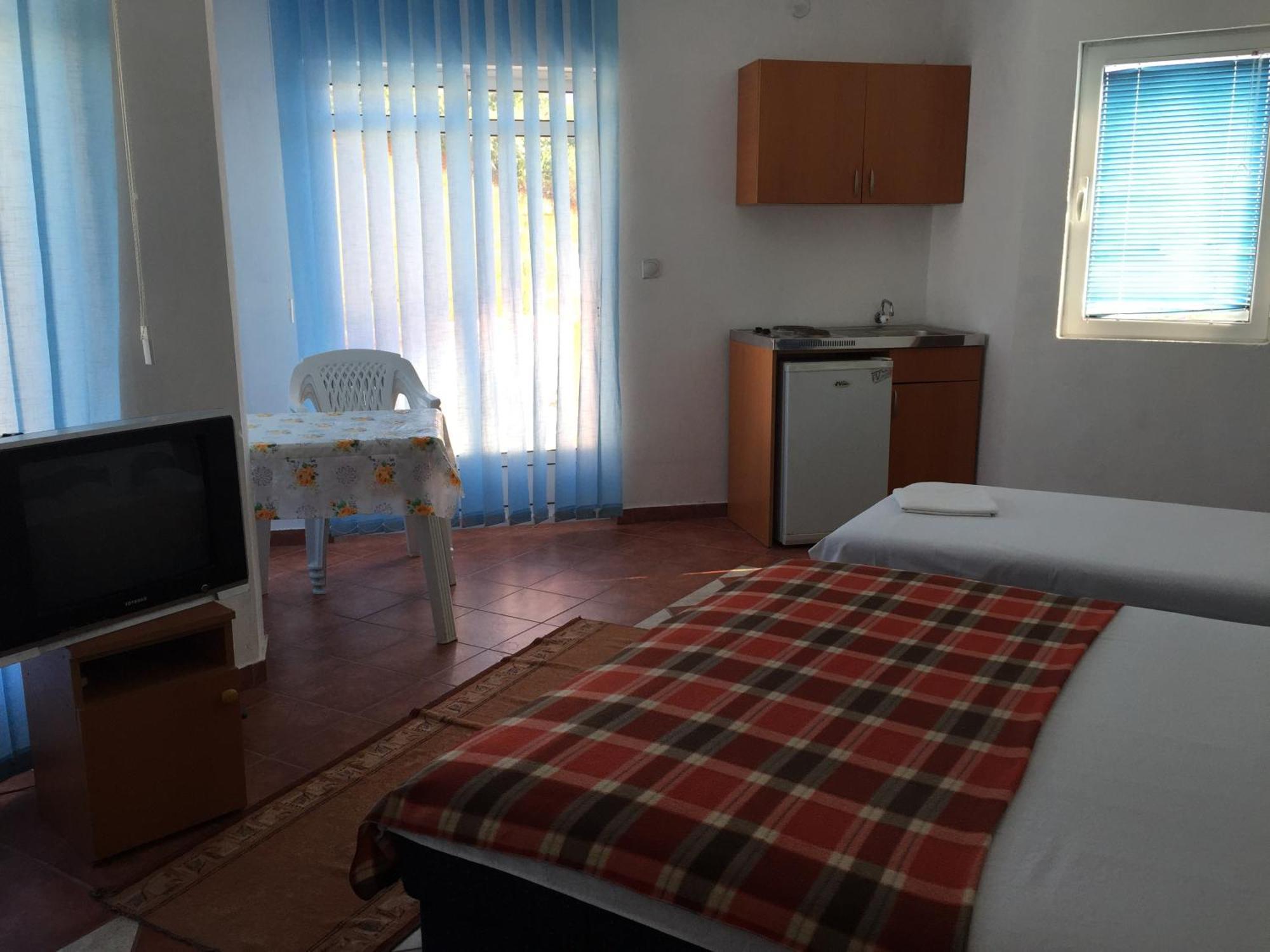 Apartments Delfin Ulcinj Rom bilde