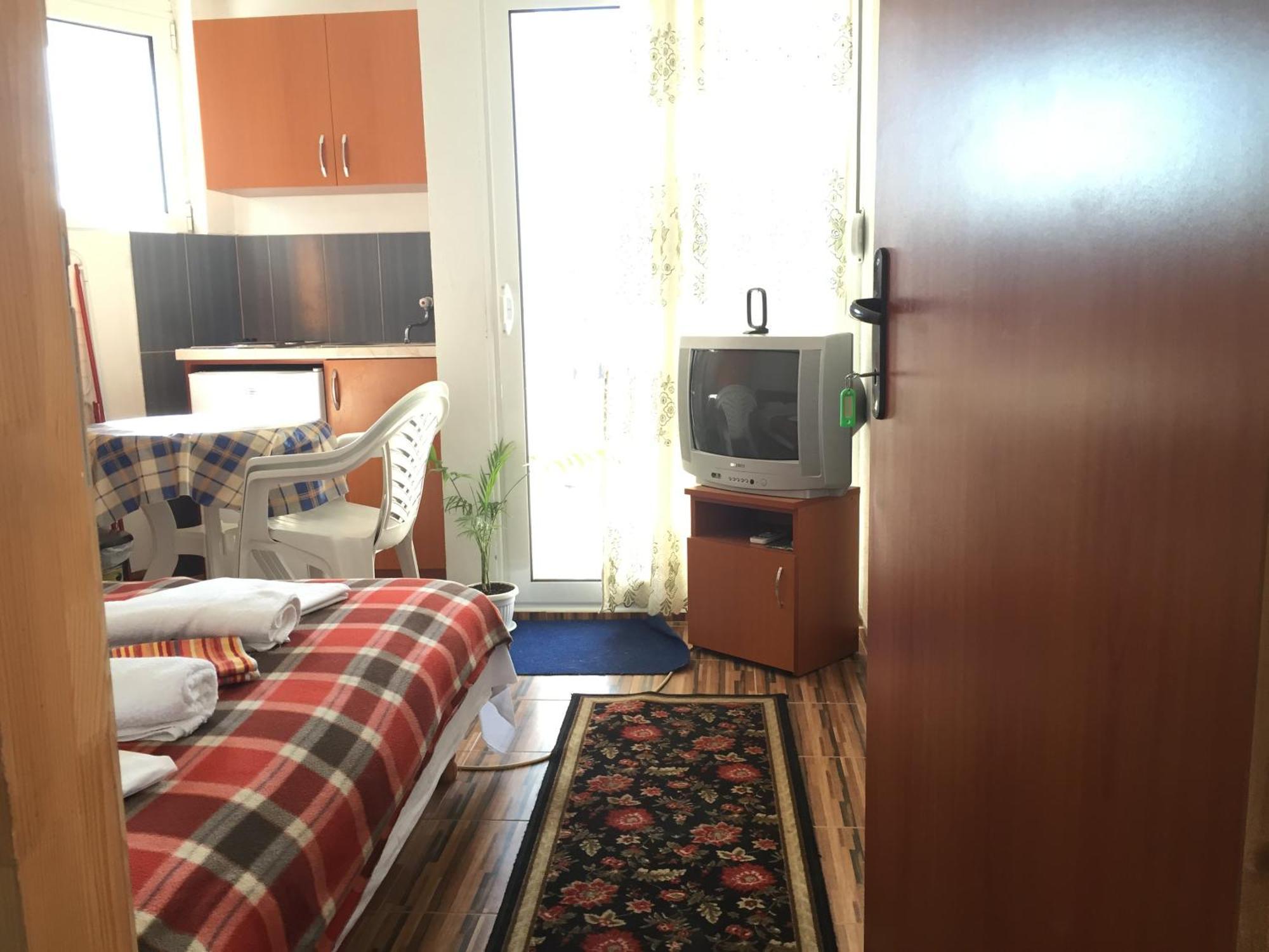 Apartments Delfin Ulcinj Rom bilde
