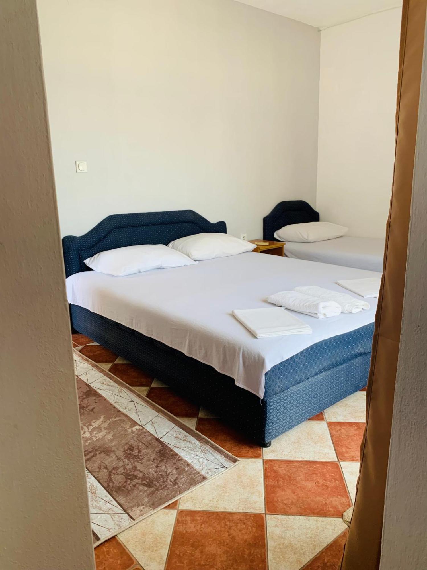 Apartments Delfin Ulcinj Eksteriør bilde